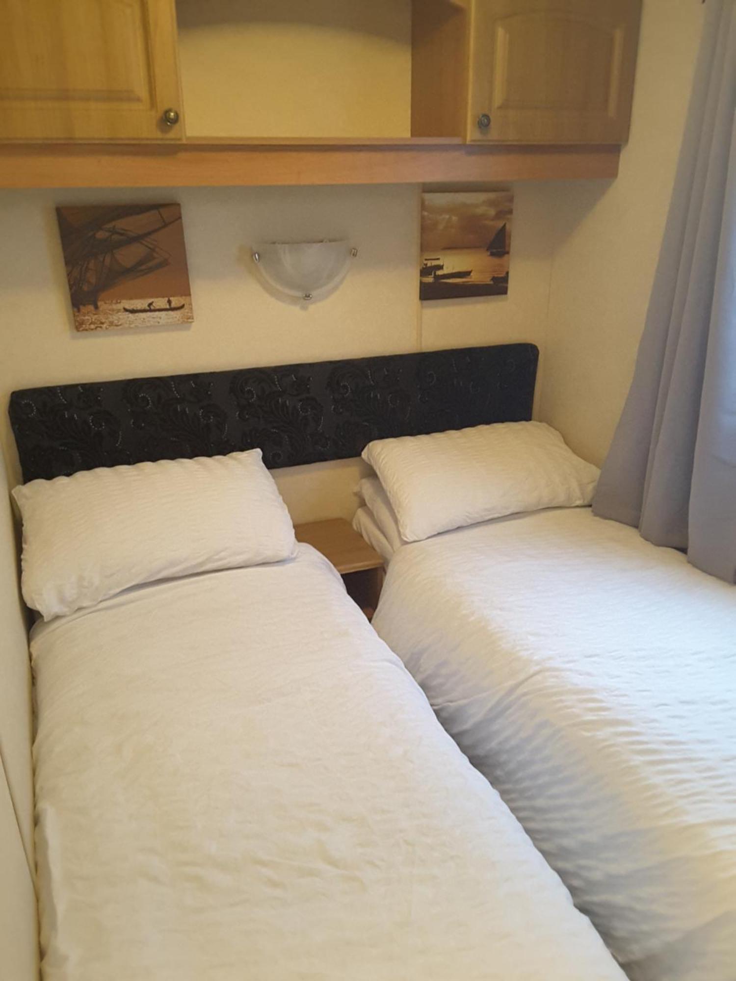 Seaview Caravan Park Инголдмелс Екстериор снимка